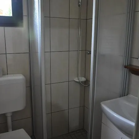 אתר קמפינג Turul And Camping Remetea (Bihor)